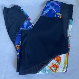 Athleta tropical leggings